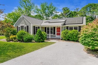 322 Lower County Rd, Dennis Port, MA 02639