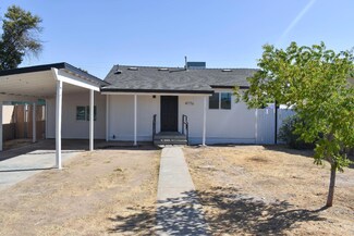 4776 E El Monte Way, Fresno, CA 93702