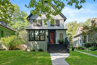 926 Wesley Ave, Evanston, IL 60202