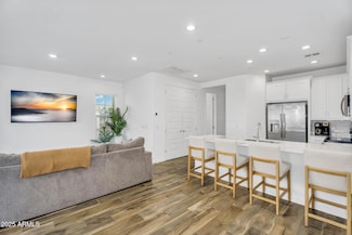 9906 E Wavelength Ave, Mesa, AZ 85212