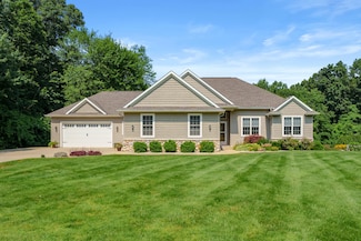 5218 Tillman Dr, Kalamazoo, MI 49009