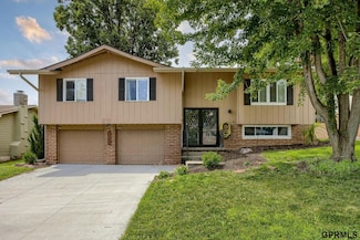 3203 Golden Blvd, Bellevue, NE 68123