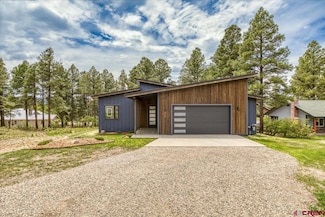438 Lakewood St, Pagosa Springs, CO 81147