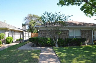 3015 Airhaven St, Dallas, TX 75229