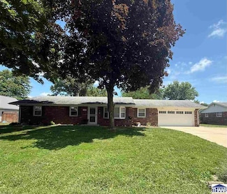7680 E Vermont Dr, Terre Haute, IN 47802