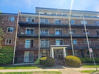44 Lexington Ave Unit 23, Gloucester, MA 01930