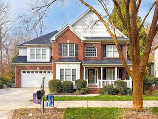 14211 Harvington Dr, Huntersville, NC 28078