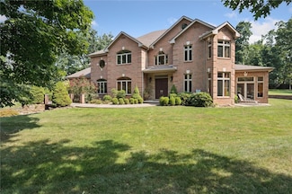 1653 Chapel Ridge Ln, Mars, PA 16046