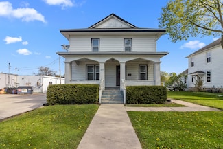 210 E Walworth St, Elkhorn, WI 53121