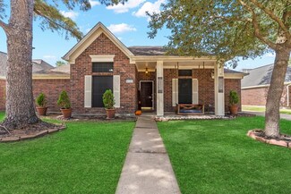 6123 Old Farmhouse Ln, Katy, TX 77449