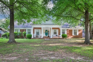 594 Talley Ave, Covington, TN 38019