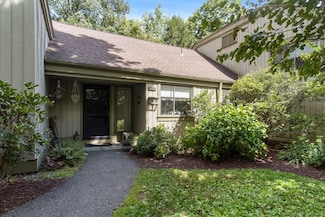 277 Heritage Village Unit A, Southbury, CT 06488