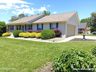 179 Depew Dr, Loudon, TN 37774