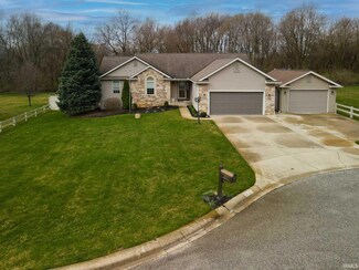 57117 Garnet Ln, Goshen, IN 46528