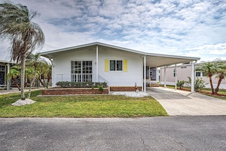 54 N Easter Island Cir, Englewood, FL 34223