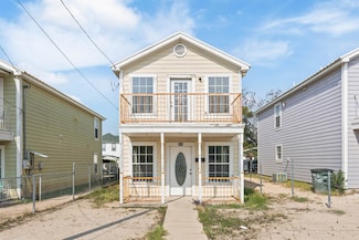 404 N Main St, Del Rio, TX 78840