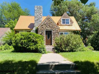2211 4th Ave, Scottsbluff, NE 69361