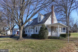 130 Lawn Rd, Palmyra, PA 17078