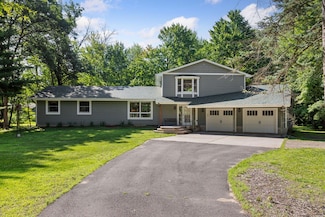 16059 Kettle River Blvd NE, Forest Lake, MN 55025