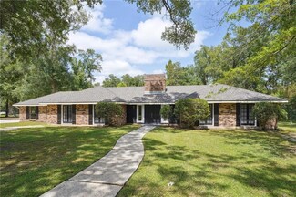 100 Barbary Dr, Slidell, LA 70461