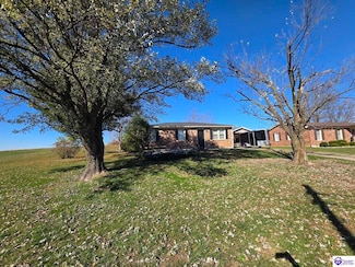 135 Lee Ave, Lebanon, KY 40033