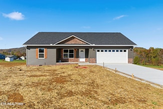 143 Vista Ct, Oliver Springs, TN 37840