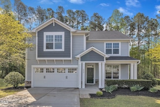 858 Lake Artesia Ln, Fuquay Varina, NC 27526