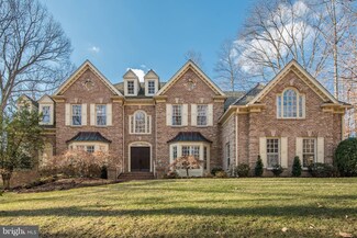 11105 Devereux Station Ln, Fairfax Station, VA 22039