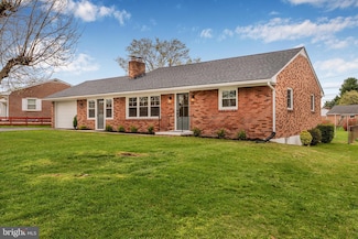 16128 Cloverton Ln, Williamsport, MD 21795