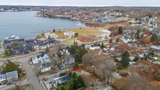 27 South St, Rockland, ME 04841