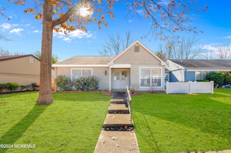 843A Winchester Ct, Manchester, NJ 08759