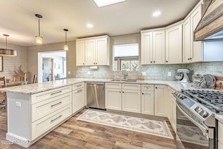 945 S La Huerta, Green Valley, AZ 85614