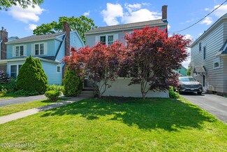 29 van Schoick Ave, Albany, NY 12208