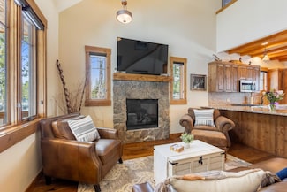 55416 Heierman Dr, Bend, OR 97707