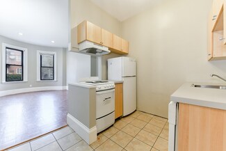 210 Washington Ave Unit 2, Chelsea, MA 02150
