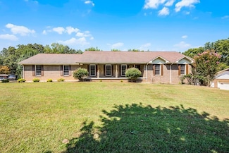 770 Country Club Rd, Paris, TN 38242