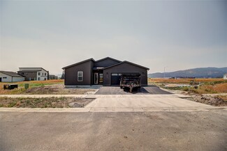 880 Bearhat Mountain Rd, Kalispell, MT 59901