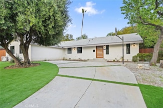 10538 Lurline Ave, Chatsworth, CA 91311