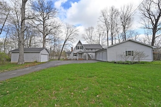 872 Waynoka Dr, Lake Waynoka, OH 45171