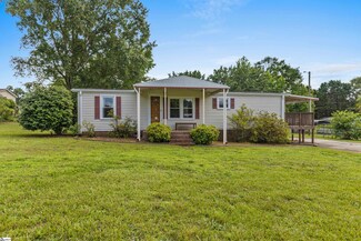 403 Georgetown Dr, Liberty, SC 29657