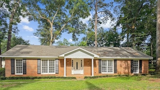 526 Wakefield Dr, Montgomery, AL 36109