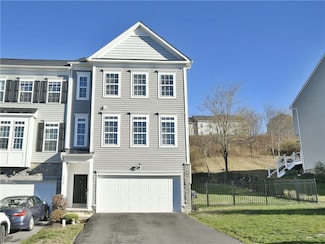2269 Flint Dr, Washington, PA 15301