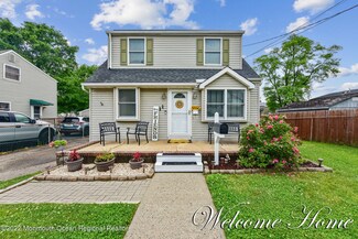 11 Hopkins Terrace, Keansburg, NJ 07734