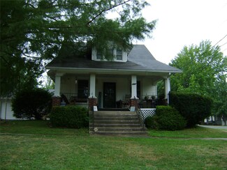 220 N Broadway St, Bowling Green, MO 63334