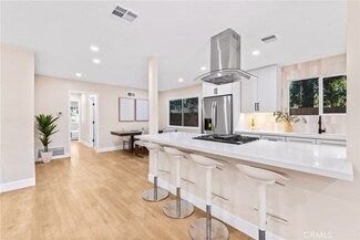 24022 Vanowen St, West Hills, CA 91307