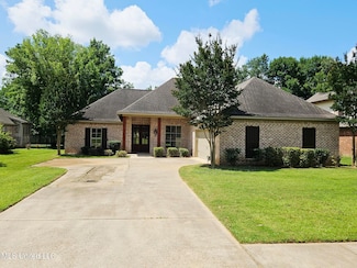 119 Hemlock Ln, Madison, MS 39110