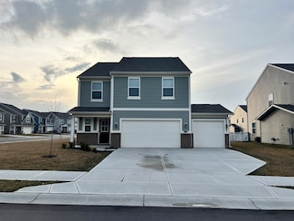 696 Scarsdale Ln, Danville, IN 46122