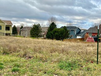 2000 Erie Dr, Northfield, MN 55057