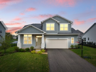 1125 Juniper Dr, Sycamore, IL 60178