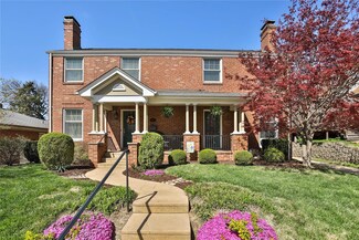 8407 Winzenburg Dr, Saint Louis, MO 63117
